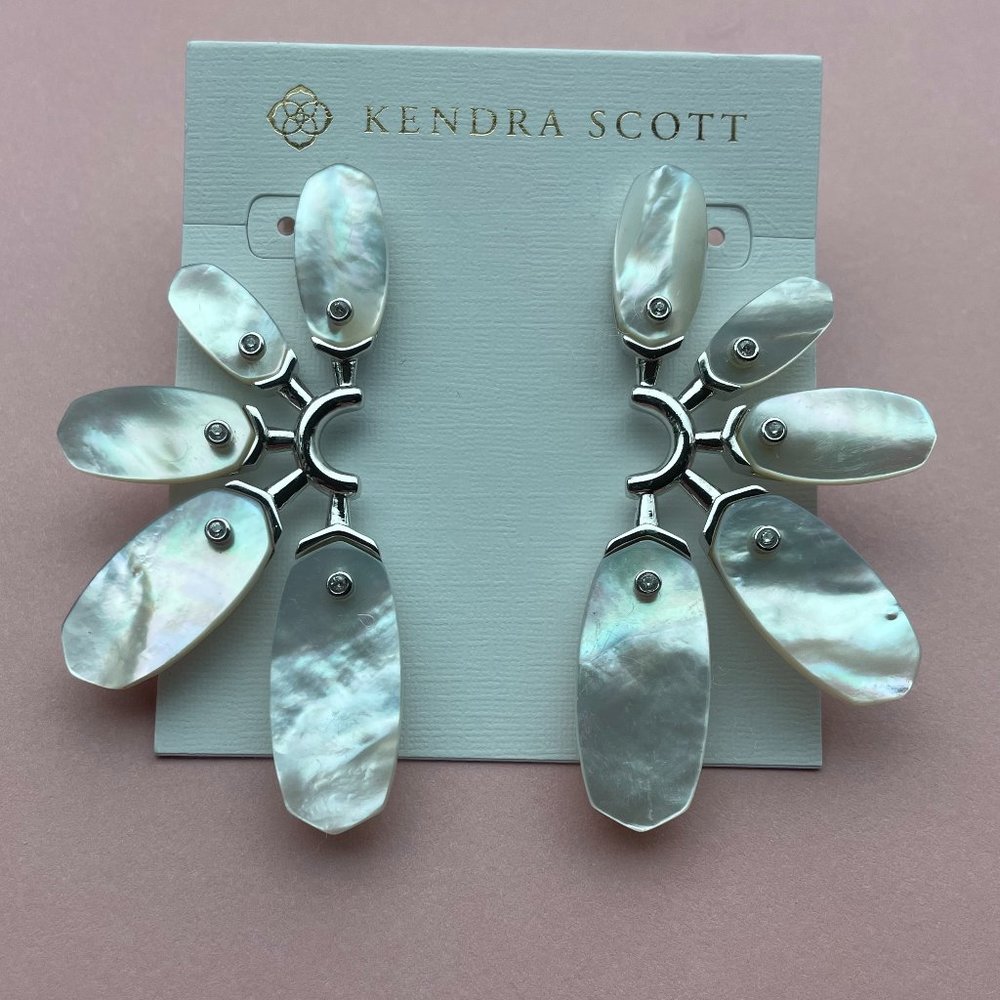 NWT Kendra Scott Ashlyn Ivory Mother Of Pearl Statement Earrings 14K Gold Plated - Picture 2 of 11